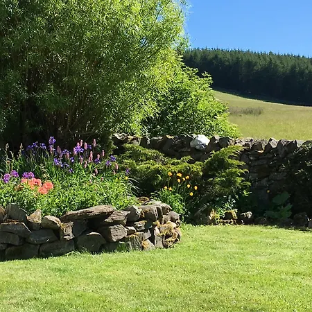 Errichel House And Cottages-3